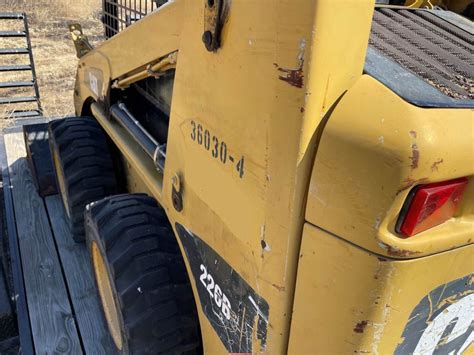 226b skid steer catepillar manual|cat 226b skid steer.